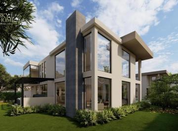 Casa de 4 habitaciones, Quito · Venta Casa Moderna Independiente en Puembo, 4 Dorm. 336 m² + Jardín 276,5 m² | Urb. Sierra Verde