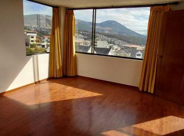 Casa de 3 habitaciones, Quito · Venta Amplio Departamento/187,51 M²/ La Urb. El Condado/ $140.000