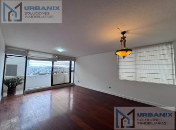 Departamento · 70m² · 1 Habitación · 1 Estacionamiento · Quito Tenis. Amplia Suite en Renta con Balcón