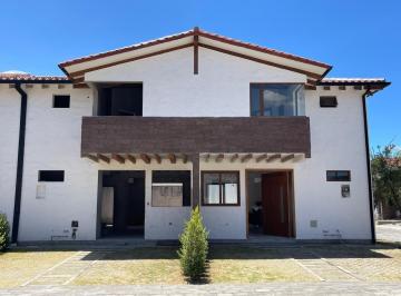 Casa · 118m² · 3 Habitaciones · 2 Estacionamientos · En Venta Casa por Estrenar en La Armenia, Acabados Personalizados, Valle de Los Chillos.