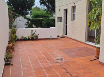 Departamento de 2 habitaciones, Quito · Departamento 124 m² 2 Dorm. en Venta La Primavera. Excelente Inversión
