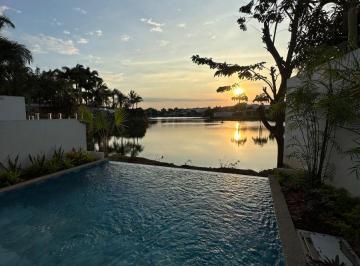 Casa de 3 habitaciones, Guayaquil · Alquiler Casa con Piscina y Hermosa Vista Al Lago en La Urbanización La Laguna, Samborondón