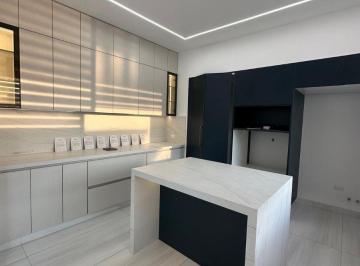 Casa de 3 habitaciones, Guayaquil · Alquiler Casa con Piscina y Hermosa Vista Al Lago en La Urbanización La Laguna, Samborondón