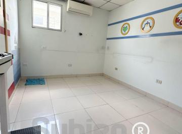 Consultorio de 3 habitaciones, Guayaquil · Alquilo Consultorio Médico Sin Amoblar Frente Emergencia Clínica Kennedy Policentro Bien Ubicado
