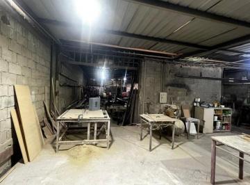 Bodega-Galpón · 400m² · 2 Estacionamientos · Venta Bodega Mapasingue Este (Macris)
