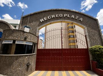 Departamento de 2 habitaciones, Quito · Departamento en Venta – Conjunto Recreo Plaza | San Bartolo