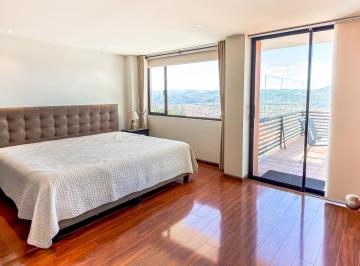 Departamento de 3 habitaciones, Cuenca · Departamento Amoblado en Venta Pencas Altas