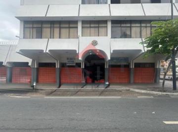 Oficina comercial , Guayaquil · Se Alquilan Oficinas Semiamoblada en El Club de Leones - Juan Montalvo y Baquerizo Moreno