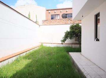 Casa de 5 habitaciones, Cuenca · Casa Amoblada Sector Primero de Mayo