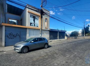 Casa · 150m² · 3 Habitaciones · 1 Estacionamiento · Casa Duplex Nueva a Estrenar en Venta Al Sur de Quito Sector El Ejercito