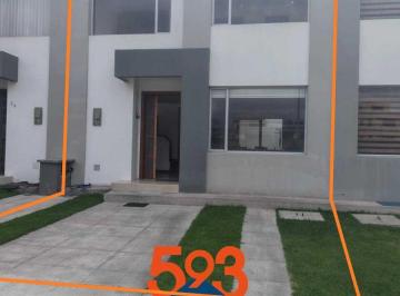 Casa de 3 habitaciones, Latacunga · Casa de Arriendo en Latacunga