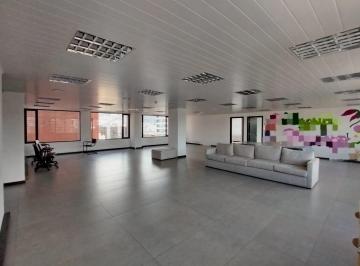 Oficina comercial · 220m² · 3 Estacionamientos · Sector 12 de Octubre, Oficina en Renta, 220 m, Edificio Corporativo