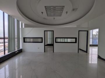 Oficina comercial , Guayaquil · Alquilo Amplia Oficina Corporativa de 200 m² en La Garzota – Excelente Ubicación y Seguridad