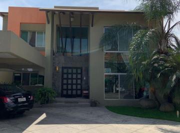 Casa de 3 habitaciones, Guayaquil · Alquiler, Venta | San Isidro