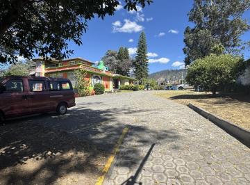 Terreno / Lote · 4421m² · 50 Estacionamientos · Venta Terreno de 4421 m² Excelente Ubicación en Cumbayá - Quito