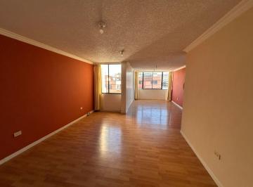Departamento de 3 habitaciones, Quito · Departamento en Venta 3 Dorm. – 105 m² – 2 Parqueaderos