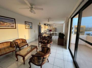 Departamento de 2 habitaciones, Esmeraldas · Departamento de 83 m² con 2 Habitaciones en Venta en Tonsupa