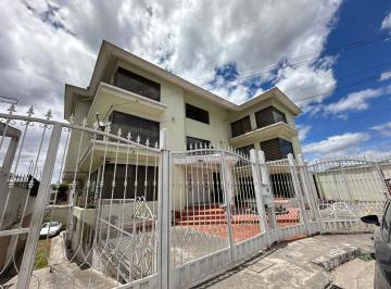 Departamento · 218m² · 4 Habitaciones · 2 Estacionamientos · Departamento en El Condado