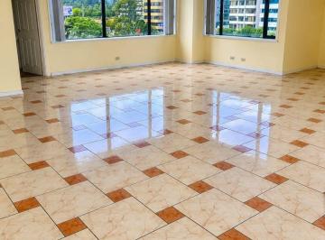 Oficina comercial , Quito · Oficina Comercial de 105 m² en Renta en La Pradera
