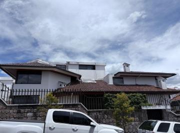 Casa de 4 habitaciones, Quito · Casa en Venta Sector Granados Urb. Bromelias