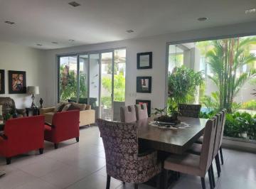 Casa de 4 habitaciones, Guayaquil · Casa 4 Dorm. 4 Baños Completos Samborondón