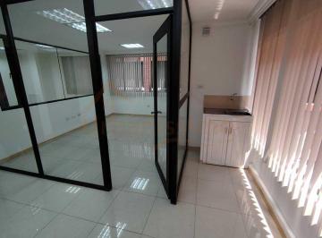 Oficina comercial , Quito · Hm/ Sector Prensa La Y, Oficina de 60 m², en Renta 350 Usd Incluido Alicuota
