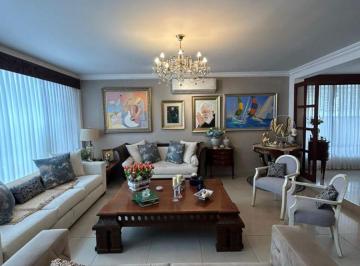 Casa de 4 habitaciones, Guayaquil · Casa en Venta con Suite con Entrada Independiente – Colinas de Los Ceibos