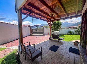 Casa · 344m² · 4 Habitaciones · 4 Estacionamientos · Casa de Venta y Renta en Lumbisi