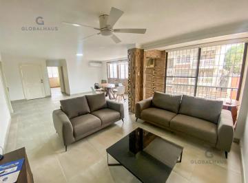 Departamento · 157m² · 3 Habitaciones · 2 Estacionamientos · Venta de Departamento de 3 Habitaciones en Lomas de Urdesa A. m.