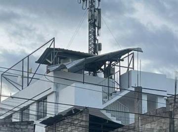 Casa de 8 habitaciones, Quito · Se Vende Casa Rentera 4 Departamentos y Mas