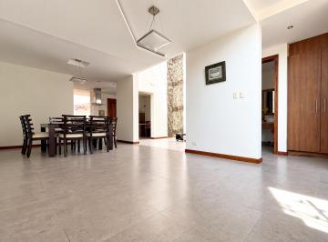 Casa de 3 habitaciones, Quito · Casa en Venta | 203 m² Totales | 3 Habitaciones | Cerca de Coral y Supermaxi