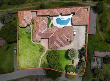 Terreno / Lote · 2330m² · Kr - Sector Tumbaco Pacho Salas, Terreno en Venta 2.300 m² a 2 Minutos de La Ruta Viva
