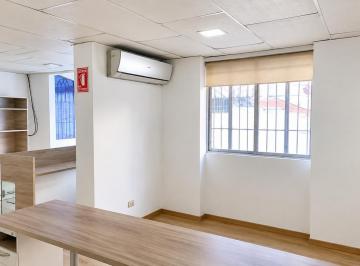 Oficina comercial · 106m² · 3 Habitaciones · 1 Estacionamiento · Oficina en Venta - Av Francisco de Orellana Cc Las Galerias Primer Piso Cril