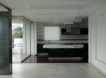 Departamento de 4 habitaciones, Quito · Arriendo Dept. 3 Dorm. Cumbayá