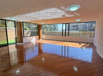 Departamento de 4 habitaciones, Quito · El Condado | 350 m² Totales | Patio Privado 110 m² | Remodelado