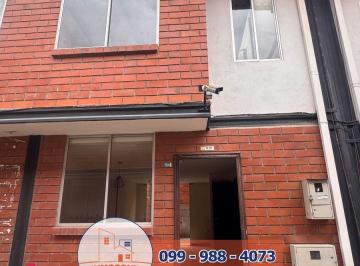 Casa de 3 habitaciones, Cuenca · ¡Oportunidad de Venta en Los Capulíes!