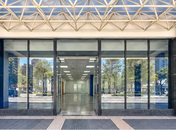 Local comercial , Quito · Local Comercial 195 m² en Planta Baja – Amazonas y Naciones Unidas