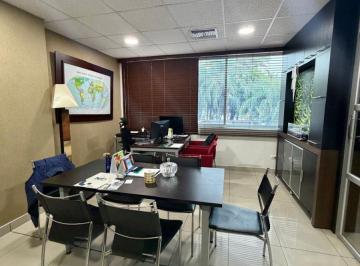 Oficina comercial , Guayaquil · En Alquiler Oficina Amoblada en Samborondón