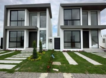 Casa de 4 habitaciones, Guayaquil · Casa de Estreno de Venta Isla Celeste Samborondon 4 Dorm.