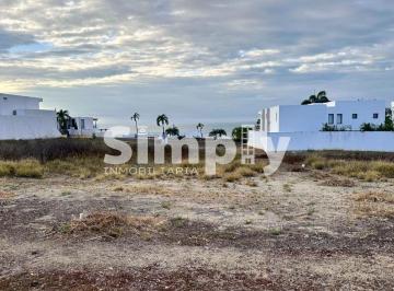 Terreno / Lote , Manta · Terreno de 465 m² en Venta, Plano, Dentro de Urbanización, Vista Al Mar