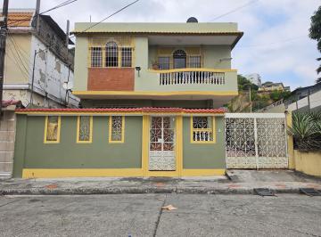 Casa de 7 habitaciones, Guayaquil · Venta Casa Cdla. Bellavista 260 m²