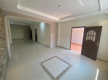 Casa · 110m² · 3 Habitaciones · 1 Estacionamiento · Casa en Venta de Una Planta en Cdla. con Guardiania de Samanes 4
