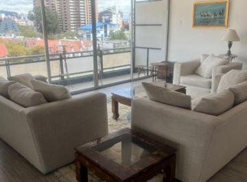 Departamento de 2 habitaciones, Quito · Arriendo Departamento Amoblado Sector La Mariscal