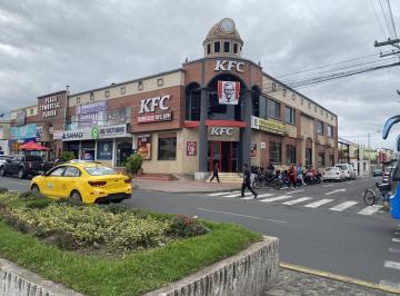 Local comercial · 154m² · 80 Estacionamientos · Local Comercial Plaza Puruhá Riobamba Av Daniel León Borja y Eplicachima