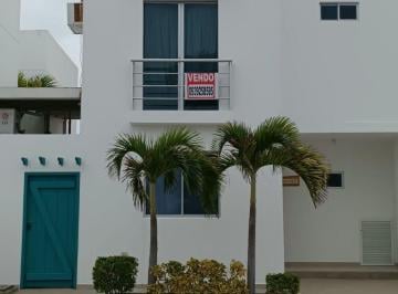 Casa de 3 habitaciones, Salinas · Venta de Casa Vía a Punta Carnero - Salinas, Area: 103,39 m² Tres Dorm., Amoblada