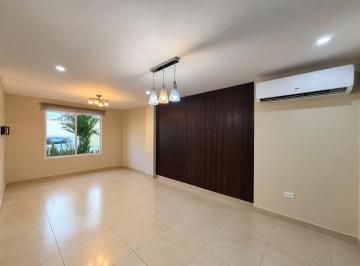 Casa de 4 habitaciones, Guayaquil · Casa 4 Dorm. en Pb - Urb. La Perla de Guayaquil - J. Delgado