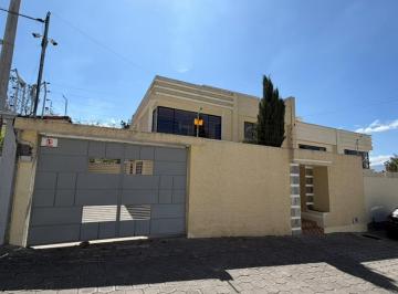 Casa de 4 habitaciones, Ambato · Casa Ubicada en Izamba