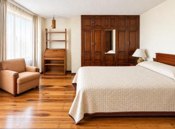 Suite de 1 habitación, Quito · Rento Suite Incluye Agua, Luz, Internet, Limpieza Cerca Al Parque de La Ute