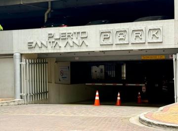Parqueadero , Guayaquil · Venta de Parqueo Puerto Santa Ana