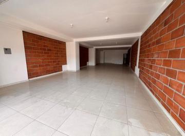 Local comercial , Manta · Locales de Arriendo en Manta Zona Comercial